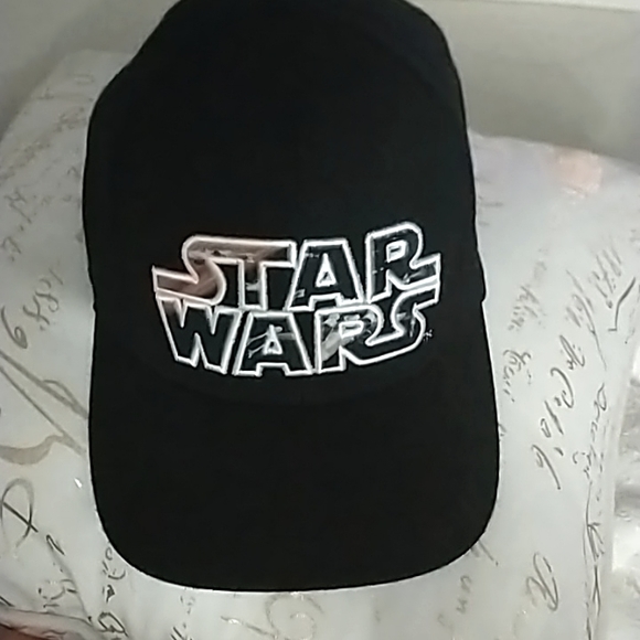 Star Wars Hat Cap Black & White Embroidery Snapback adjustable - Picture 1 of 5